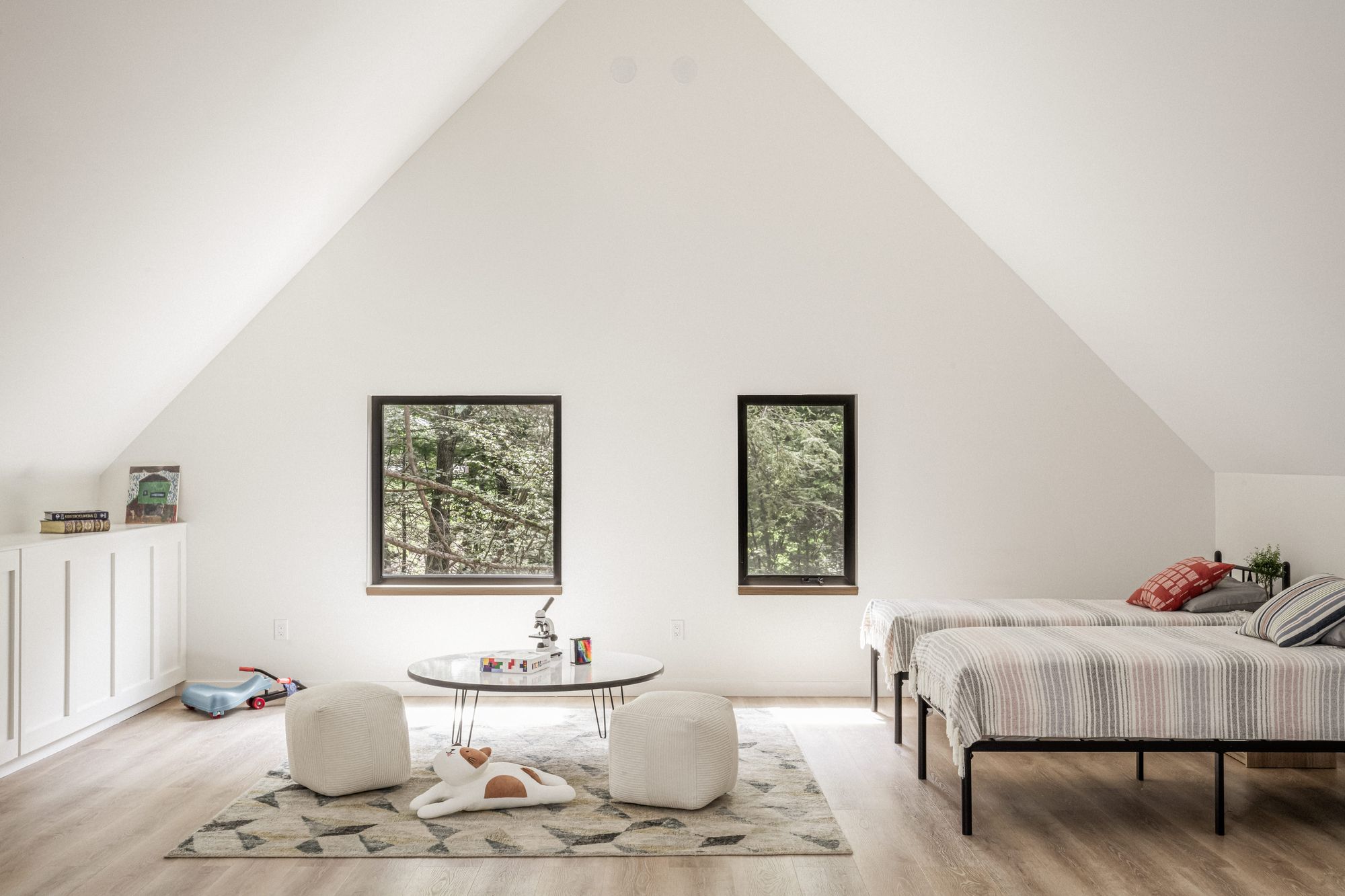 Loft bedroom under the gable, Rhinebeck